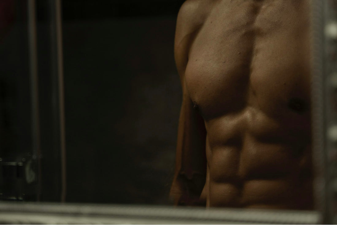 Lean, muscular midsection